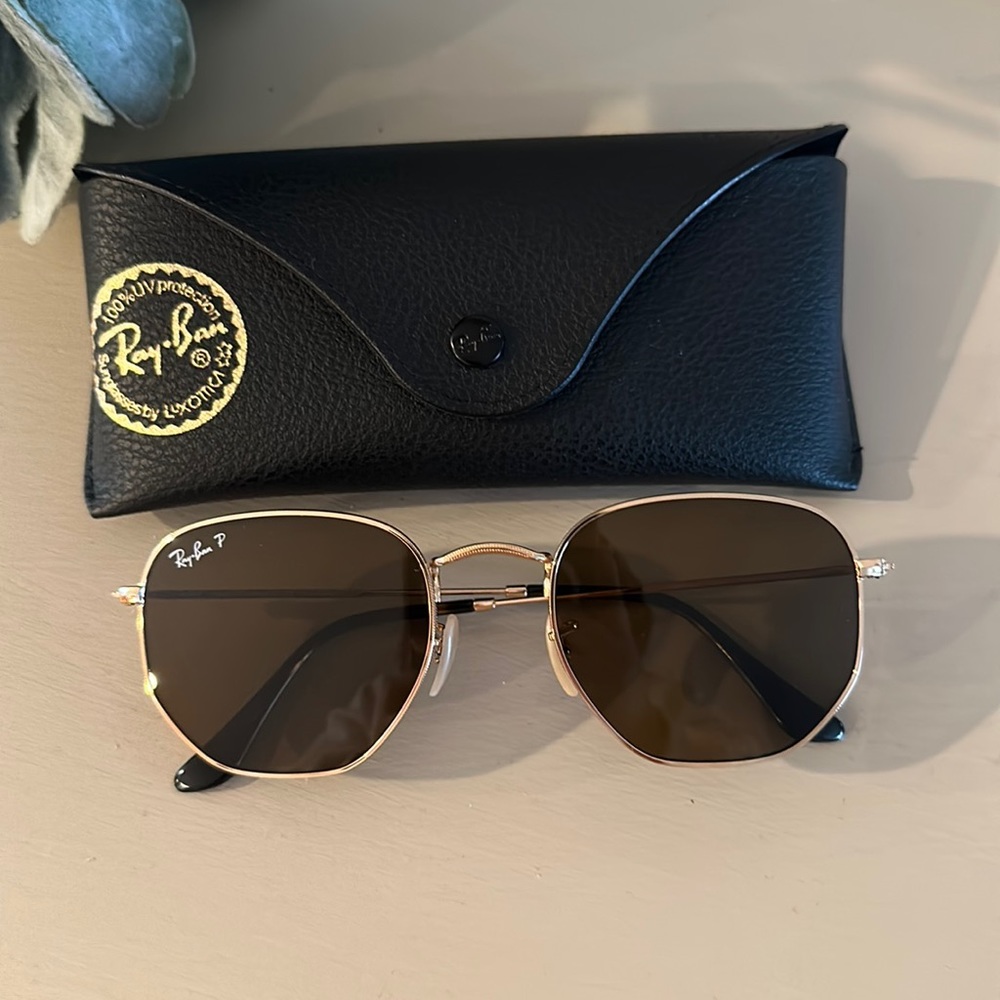 Ray Ban Hexagon